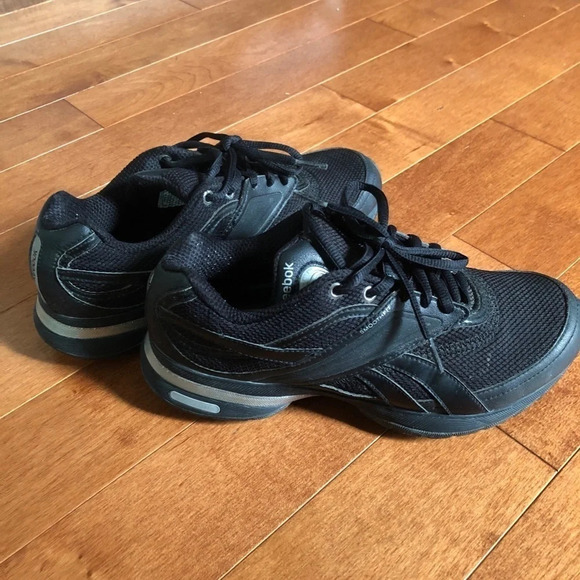 Women's Black Reebok Runners Size 6.5 - Picture 4 of 5